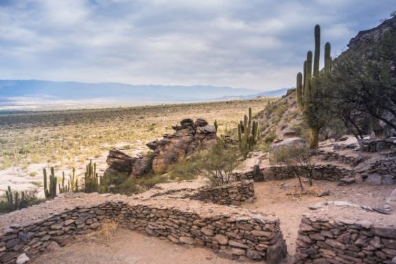 TUCUMAN CON TAFI Y RUINAS DE QUILMES